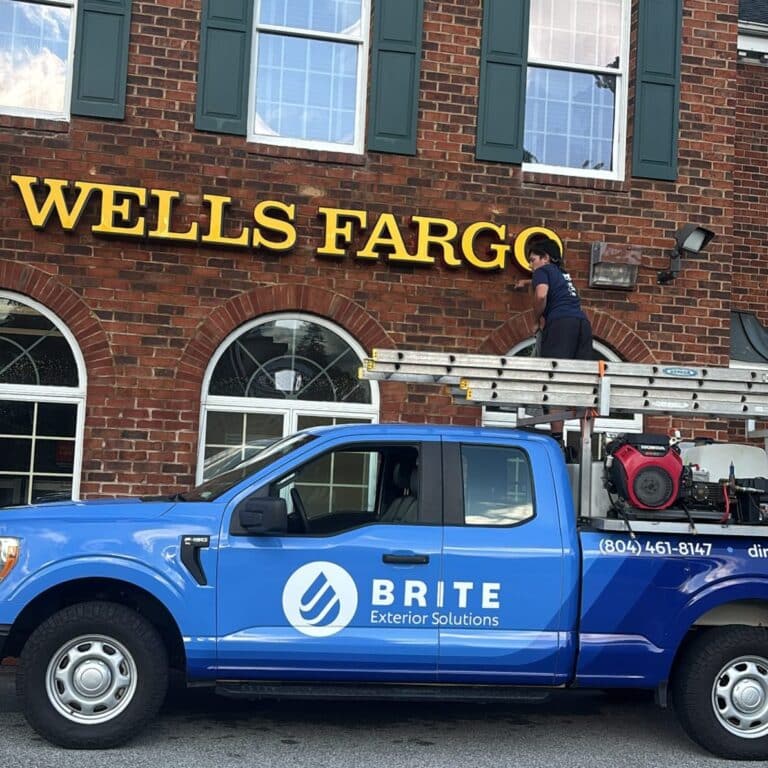 Commercial Pressure Washing